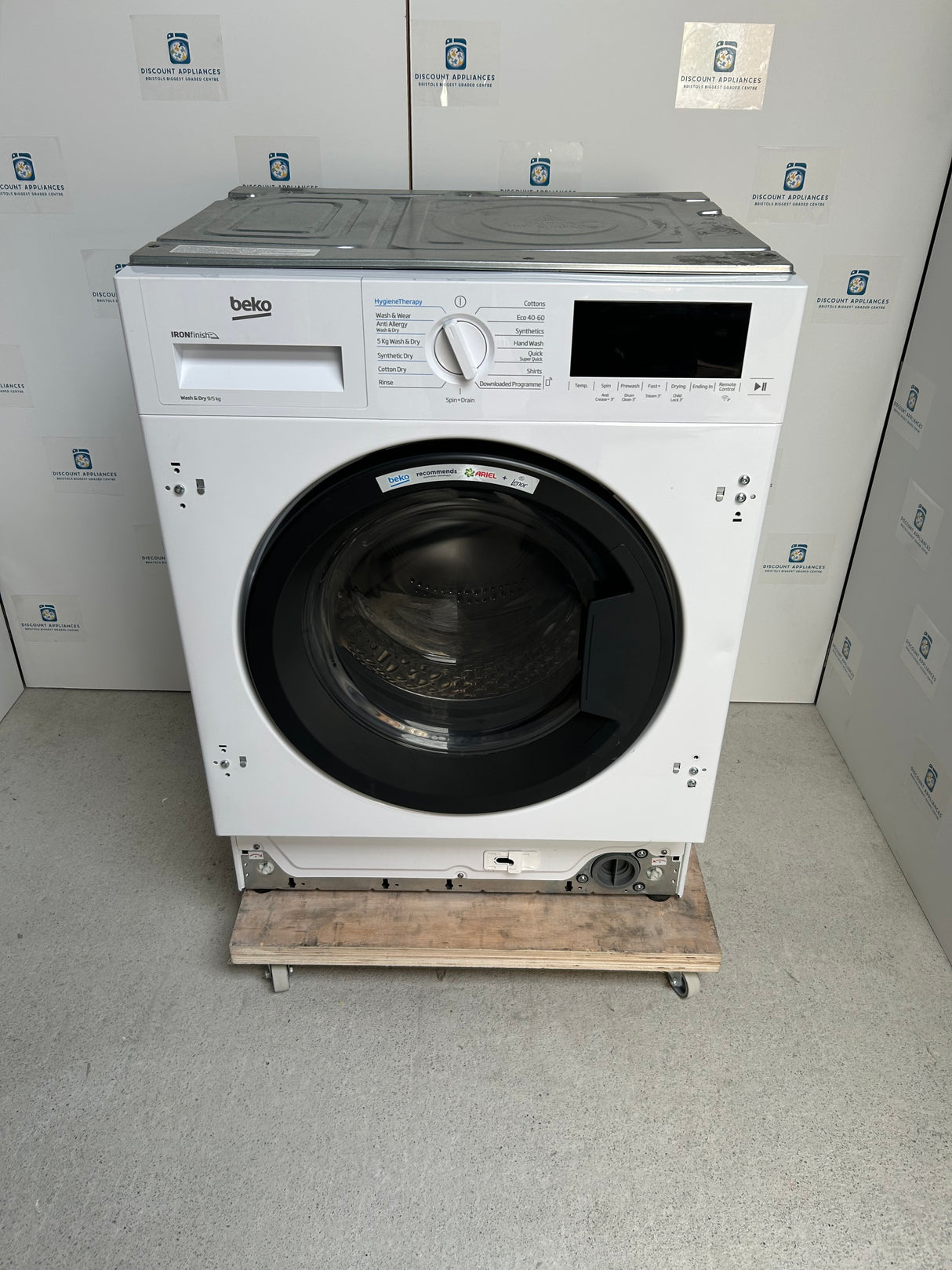 Beko WDIK954451F Integrated WiFi-enabled 9 kg Washer Dryer